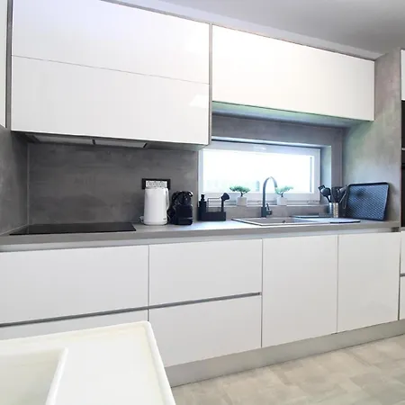 Mit Privatpool Fuer 6 Personen Ca 140 Qm In Stinjan, Istrien Istrische Riviera Дом отдыха Штиньян