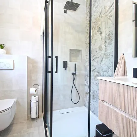 Дом отдыха Mit Privatpool Fuer 6 Personen Ca 140 Qm In Stinjan, Istrien Istrische Riviera *